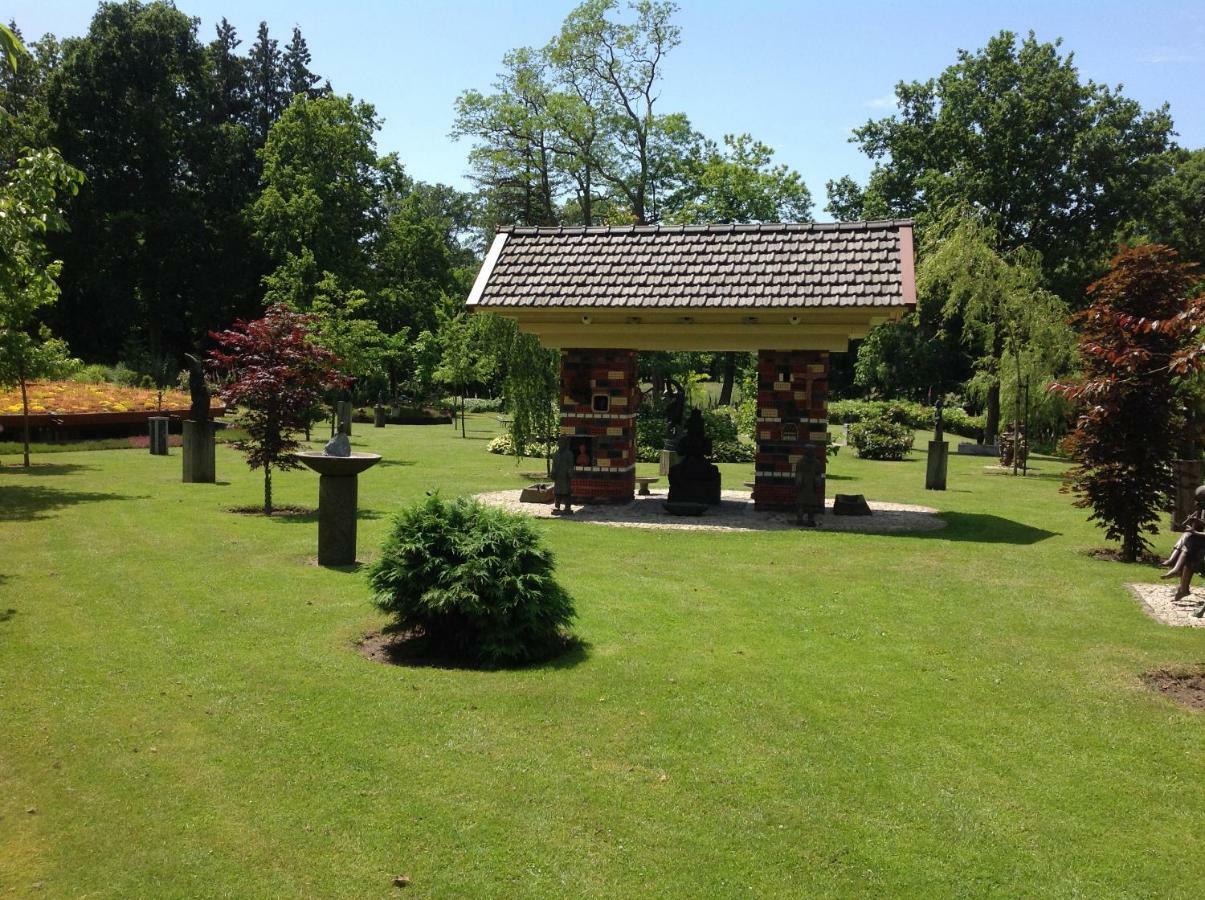 沙坑住宿加早餐旅馆 's-Graveland 外观 照片